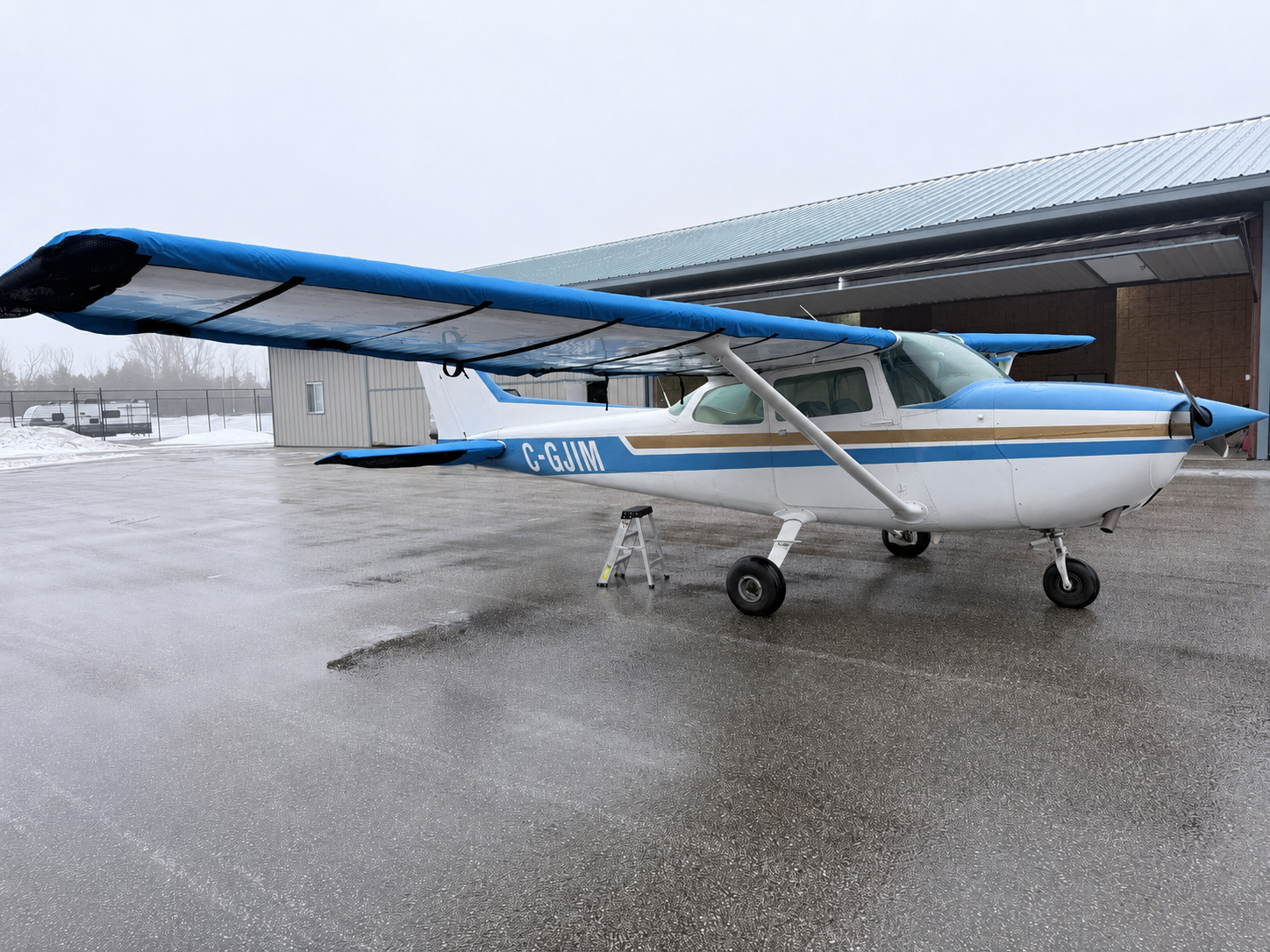 Mcovers blue wing and tail covers installed on a Cessna 172 aircraft